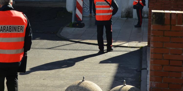 I carabinieri di Senorbì hanno denunciato a piede libero un 58enne napoletano, per truffa aggravata ai danni di un 46enne di Senorbì