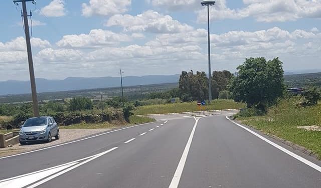 Bortigali: conclusi i lavori nella rotatoria nella 129