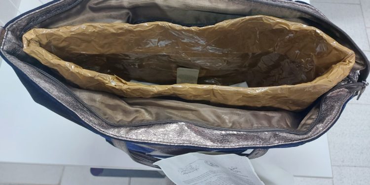 Sassari, sventati due furti in poche ore: una denuncia ed un arresto