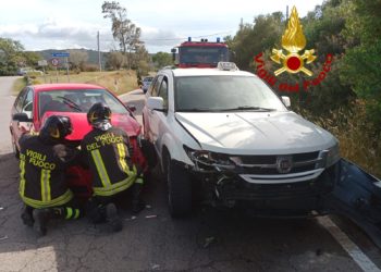 Incidente stradale sulla Arzachena-Porto Cervo, sul posto i vigili del fuoco