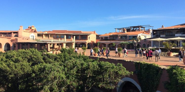 Covid-19 e stagione turistica. La mozione del Consiglio comunale di Arzachena arriva in Regione