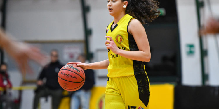 Techfind, esordio da urlo nei play-off! Brescia cade a Selargius: 61 a 56