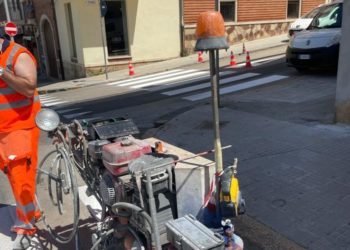 Alghero: proseguono gli interventi per la segnaletica orizzontale e le strisce pedonali