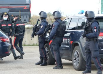 Tornato in Italia da Santo Domingo, dove era scappato nel 2016 dagli arresti domiciliari di Dolianova, un 40enne cagliaritano è stato arrestato e dovrà scontare pene residue per quasi 8 anni