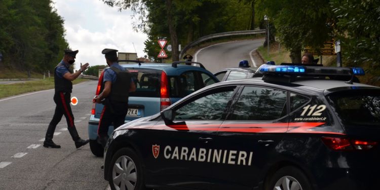I carabinieri di Villanovafranca hanno denunciato a piede libero per guida senza patente un 35enne di Serramanna
