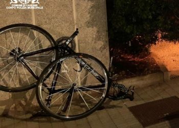 Cagliari: incidente stradale nel quartiere Fonsarda, una persona ricoverata in ospedale in codice rosso