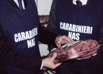 I carabinieri del NAS, a Cagliari, hanno disposto la chiusura immediata di un ristorante cinese, per il mancato rispetto delle procedure di autocontrollo aziendale H.A.C.C.P.