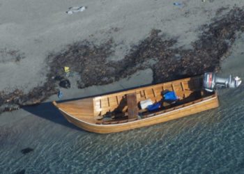 Due giovani algerini sono stati arrestati dalla Squadra Mobile perché, espulsi dal territorio italiano, vi sono rientrati prima degli anni previsti dalla legge