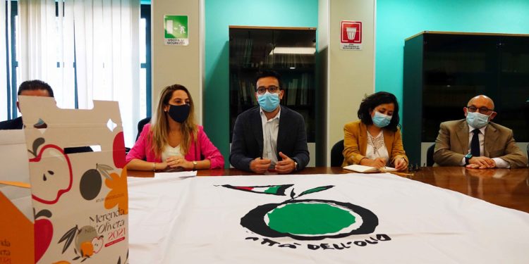 E’ stata presentata stamane, a Cagliari, la prima edizione della “Merenda nell’Oliveta”