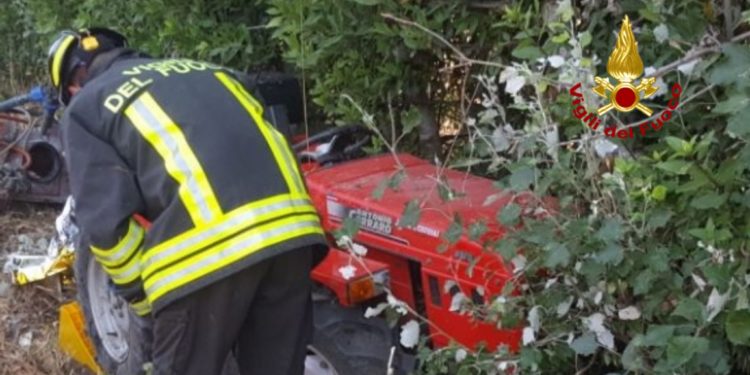 Tragico incidente stradale sulla statale 126, morto un settantenne