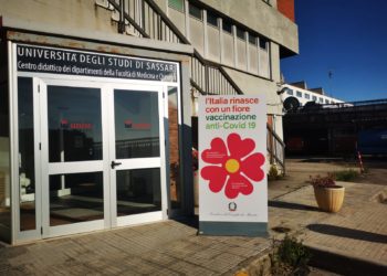 Aou Sassari: i farmacisti diventano vaccinatori e si formano sul campo