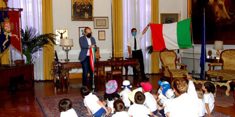 Cagliari: in municipio gli alunni della scuola bilingue Chatterbox