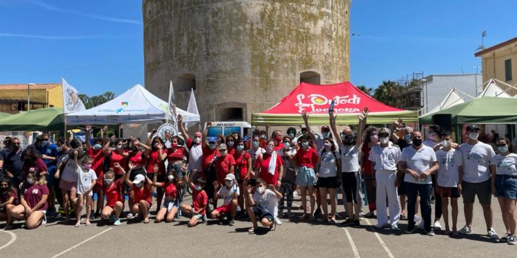Torre Grande: successo per la giornata ecologica. Issata la bandiera blu 2021