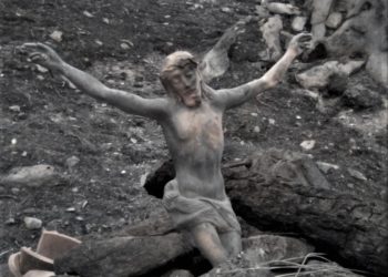 I Vescovi della Sardegna: «Ancora una volta vediamo la nostra gente soffrire ed il nostro territorio bruciare»