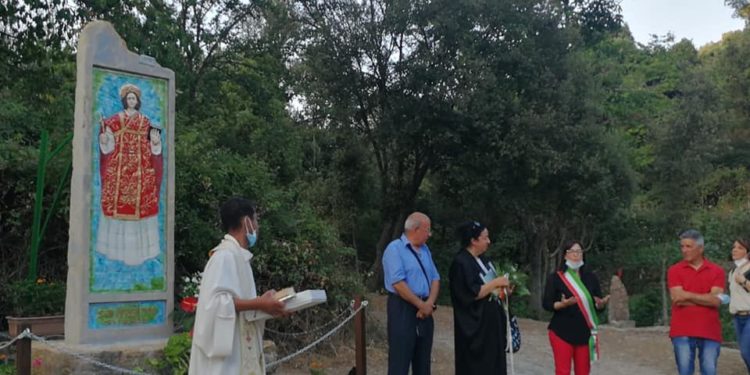 Sadali: inaugurata la statua di San Valentino a Fundusei