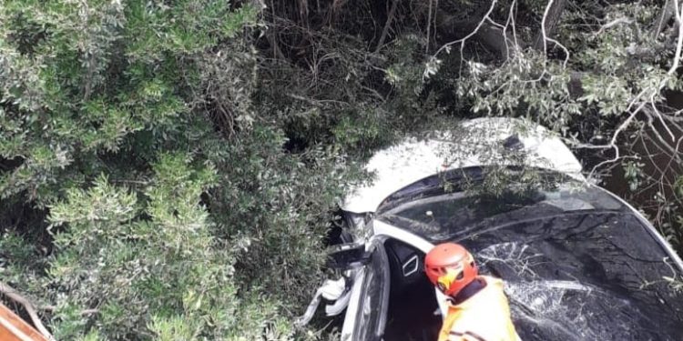 Costa Paradiso: incidente stradale sulla provinciale 90, due persone lievemente ferite