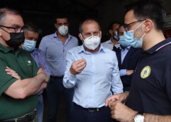 Incendi: il presidente della Regione coordina le operazioni dalla sala operativa della Protezione civile