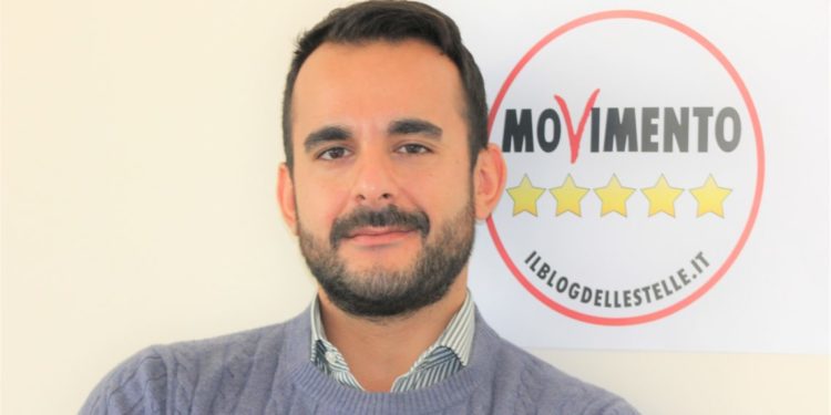 Attività venatoria in Sardegna. Alessandro Solinas (M5S): «Mai istituita la commissione per rilasciare la qualifica di guardia volontaria, istituire i corsi»