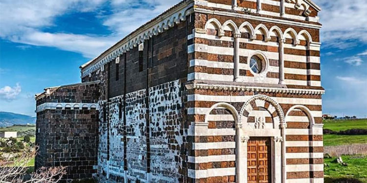 I cori a cuncordu di Bulzi e Castelsardo ed il progetto originale “Mystic Geography”  domenica 1° agosto a Bulzi anteprime del festival “Musica sulle Bocche”