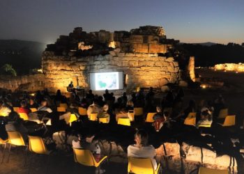 “Mediterranea. Culture, scambi, passaggi” al nuraghe Palmavera per uno spettacolo stellare