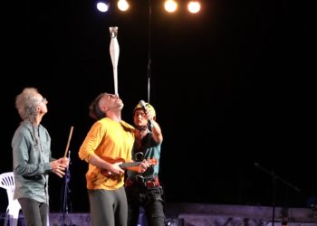 Sennori, il cubo di Rubik in 8 secondi, Francesco Sgrò sbalordisce il pubblico di “Corpi in movimento”