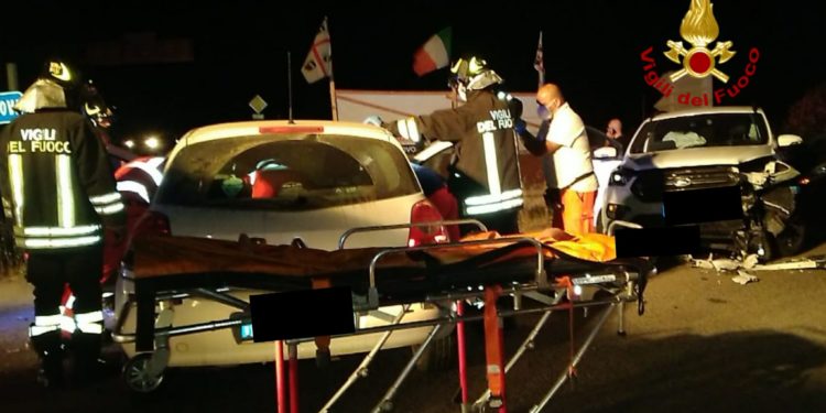 Incidente stradale sulla statale 554, coinvolte 4 auto, 3 persone ricoverate in ospedale in codice rosso