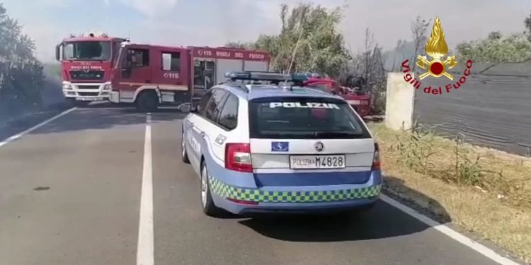 Oggi, su un totale di 28 incendi sviluppatisi sul territorio regionale, 11 hanno richiesto l’intervento del mezzo aereo del Corpo forestale