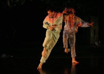 A Sennori, la danza provocazione di Riccardo Olivier