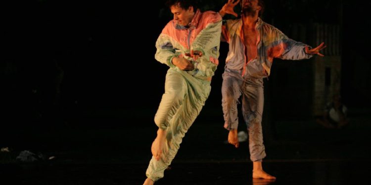 A Sennori, la danza provocazione di Riccardo Olivier