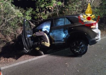 Incidente stradale sulla Cannigione-Baia Sardinia, intervengono i vigili del fuoco