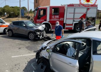 Budoni: incidente stradale all’altezza del bivio per Agrustos, intervengono i vigili del fuoco