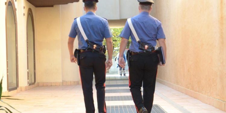 Un operaio 48enne di Cagliari è stato denunciato dai carabinieri di San Sperate, per guida in stato di alterazione psicofisica per uso di sostanze stupefacenti