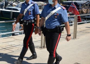 Un bimbo di 3 anni ha rischiato di annegare nella piscina di un campeggio di Capo Ferrato (Muravera), lo ha salvato il bagnino