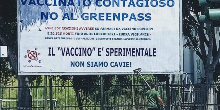 Romina Mura – Andrea Frailis (Pd): «Esposto in Procura contro manifesti no vax»