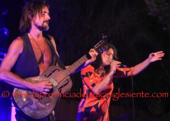 Giovedì 19 agosto, al San Teodoro Blues Festival, concerto del trio composto da Roberto Luti, Elisabetta Maulo e Carlo Sezzi