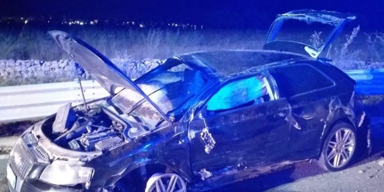 Incidente stradale sulla 125 Olbia-Murta Maria, il conducente è grave