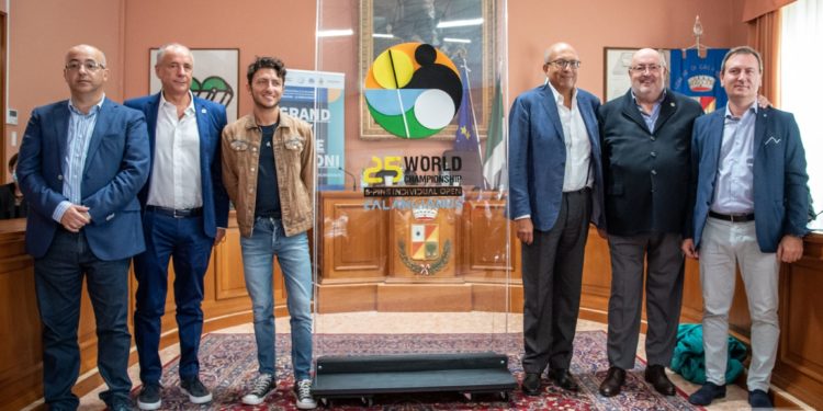 Presentato a Calangianus il simbolo dei Mondiali 2022 di biliardo