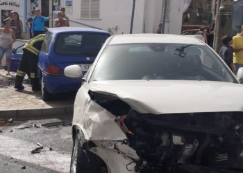 Posada: incidente stradale tra le vie Gramsci e Vittorio Veneto, sul posto i vigili del fuoco