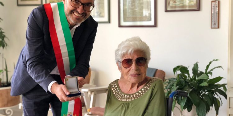 Cagliari festeggia i 106 anni di zia Adele Anedda