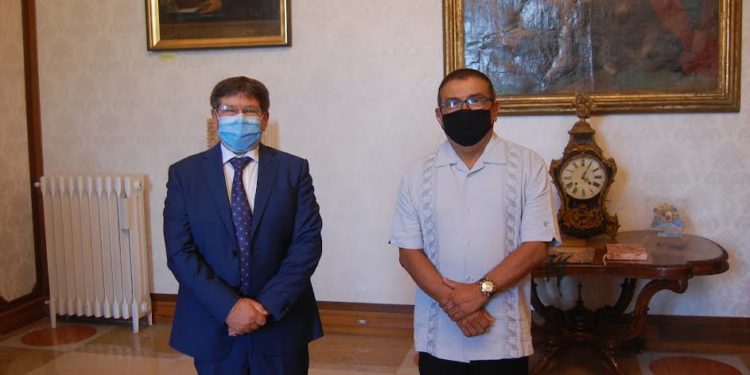 Cagliari: incontro tra il rettore dell’Università e l’ambasciatore del Costa Rica in Italia