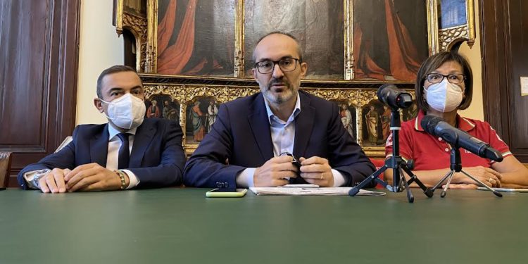 Cagliari: tamponi gratis e green pass alla Stazione di piazza Matteotti