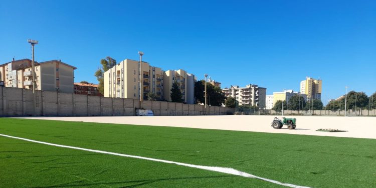 Procedono, a Sassari, i lavori per la sistemazione dello stadio “Comunale” di via Leoncavallo, la “casa” del Latte Dolce