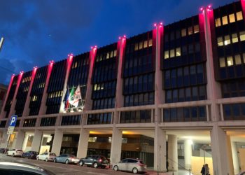 Il Palazzo del Consiglio regionale tinto di rosa fino all’alba di giovedì per la campagna di prevenzione del tumore al seno