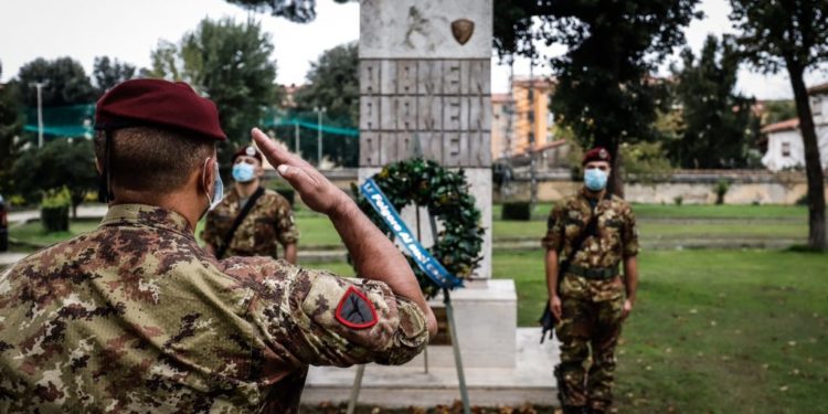 Festa dei paracadutisti, sottosegretario Stefania Pucciarelli: «Specialità altamente competente ed affidabile anche nelle situazioni più critiche»