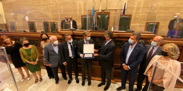 Il neurochirurgo Carlo Marras si è aggiudicato un prestigioso riconoscimento del Lions Club di Cagliari