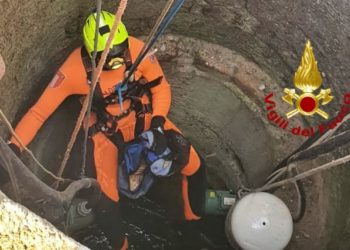 I vigili del fuoco del Nucleo Sommozzatori stamane sono intervenuti a Uta, in soccorso di un gatto finito all’interno di un pozzo