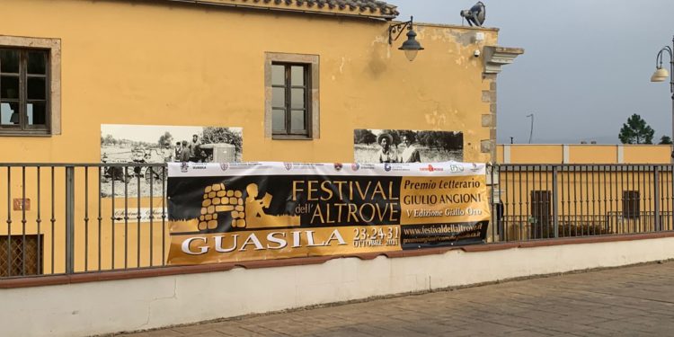 “A su scurigadroxu in bixinau”, ultimo appuntamento letterario aspettando “Il Festival dell’Altrove”