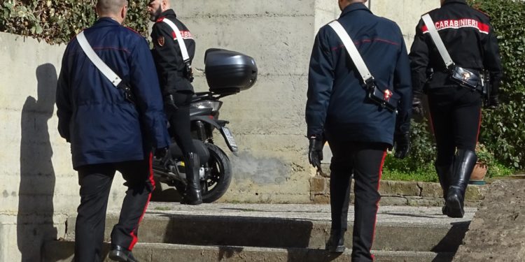 I carabinieri di Dolianova hanno denunciato a piede libero per il reato di danneggiamento un 31enne ed una 28enne del luogo