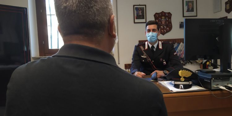 Ennesima truffa online, la vittima è un 55enne di Mandas, i carabinieri hanno denunciato tre crotonesi