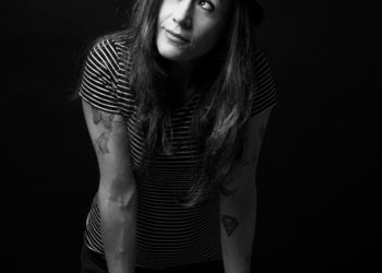 “Lutto ti fa bella”: a Sassari lo spettacolo di Meridiano Zero